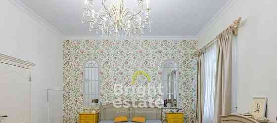 5-комн. квартира, 264.9 м2, 1/2 эт. Красногорск