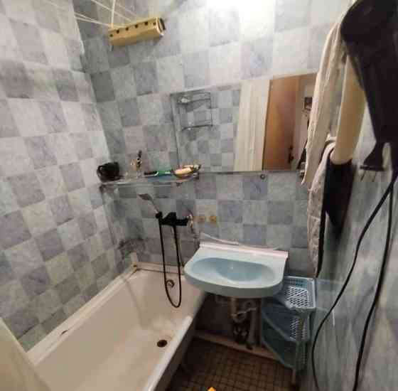 Комната, 15 м2, 3/5 эт. Москва