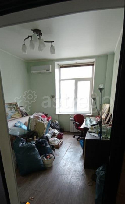 Комната, 14 м2, 5/5 эт. Москва - изображение 1