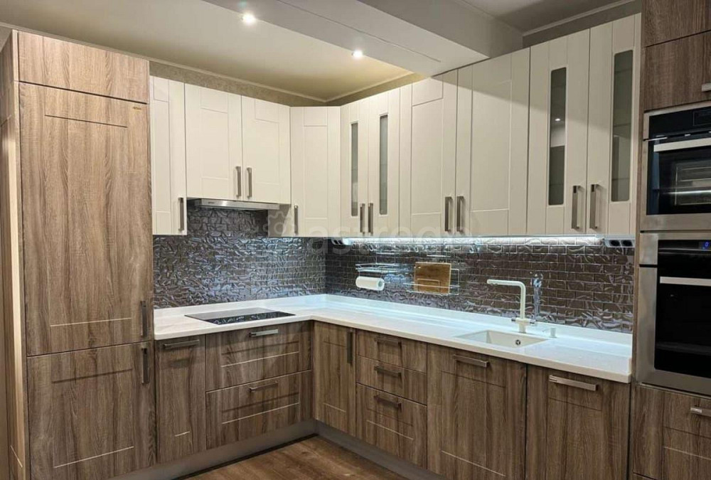 3-комн. квартира, 97.7 м2, 5/14 эт. Белгород - изображение 1