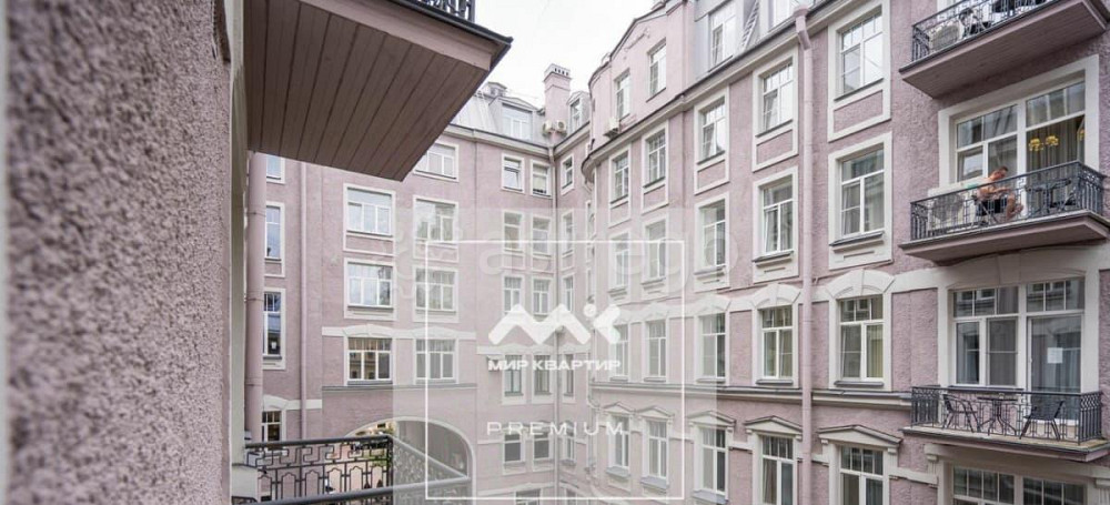 6-комн. квартира, 220 м2, 3/6 эт. Санкт-Петербург - изображение 1