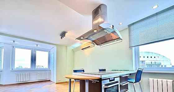 4-комн. квартира, 140 м2, 25/27 эт. Москва