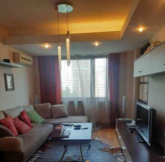 4-комн. квартира, 130 м2, 8/17 эт. Москва