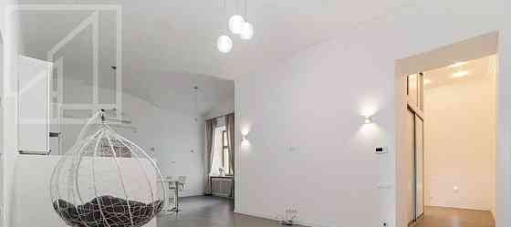 6-комн. квартира, 301 м2, 3/5 эт. Москва