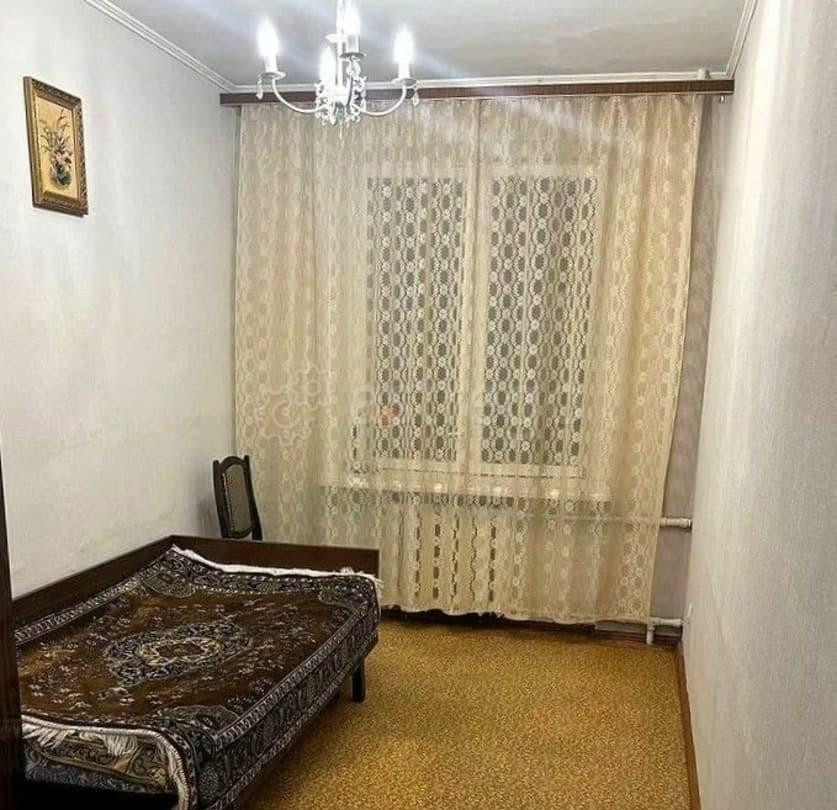 Комната, 15.5 м2, 5/5 эт. Москва - изображение 1
