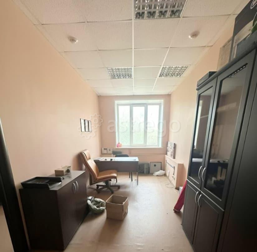 Офис, 32 м2 Красноярск - изображение 2