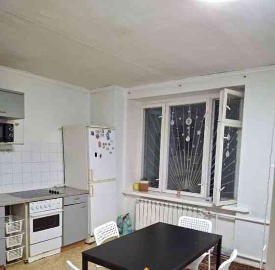 Комната, 26 м2, 1/5 эт. Москва