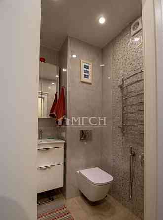 3-комн. квартира, 72 м2, 2/17 эт. Москва