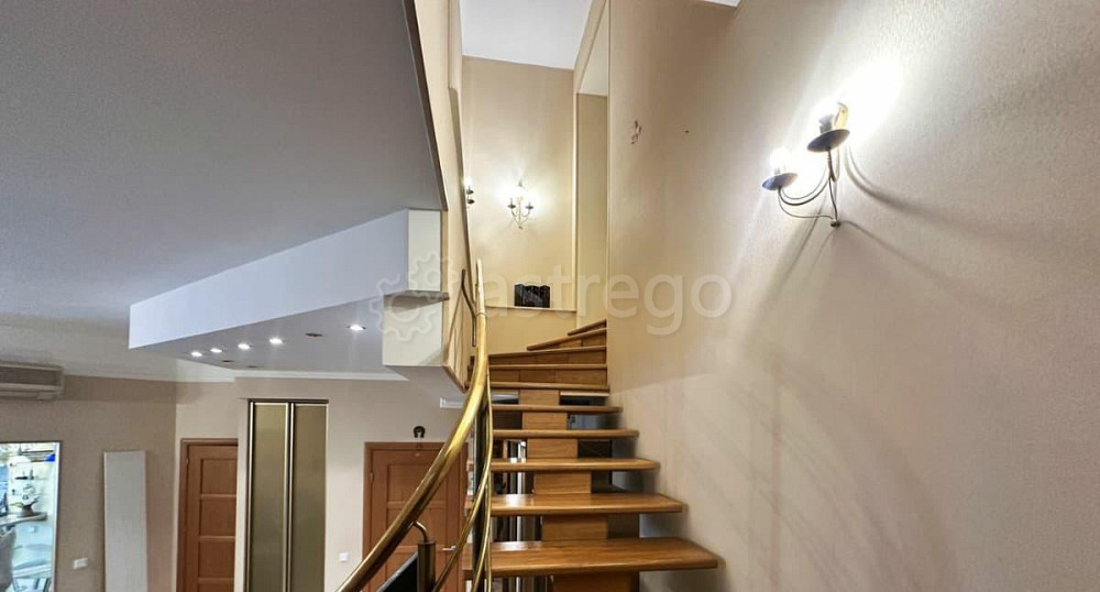 4-комн. квартира, 143 м2, 7/7 эт. Санкт-Петербург - изображение 5