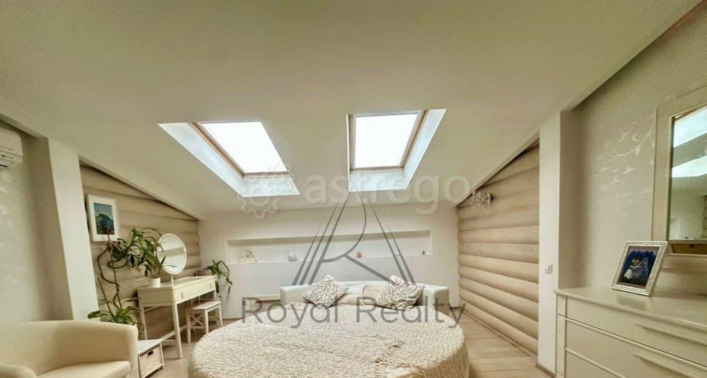 4-комн. квартира, 180 м2, 2/4 эт. Санкт-Петербург - изображение 7