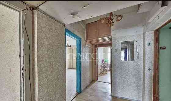 3-комн. квартира, 73 м2, 3/6 эт. Москва