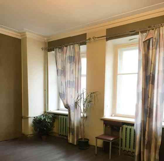 Комната, 47 м2, 1/6 эт. Москва