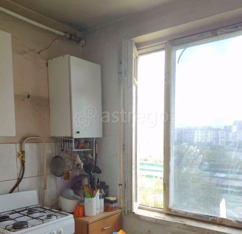 Комната, 10 м2, 9/9 эт. Москва - изображение 2