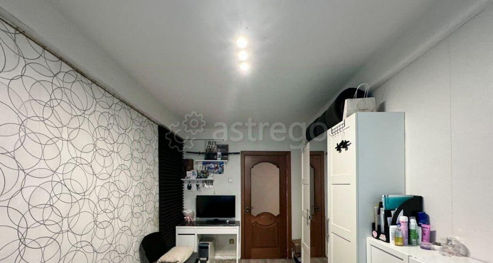 4-комн. квартира, 73.9 м2, 3/9 эт. Санкт-Петербург - изображение 2