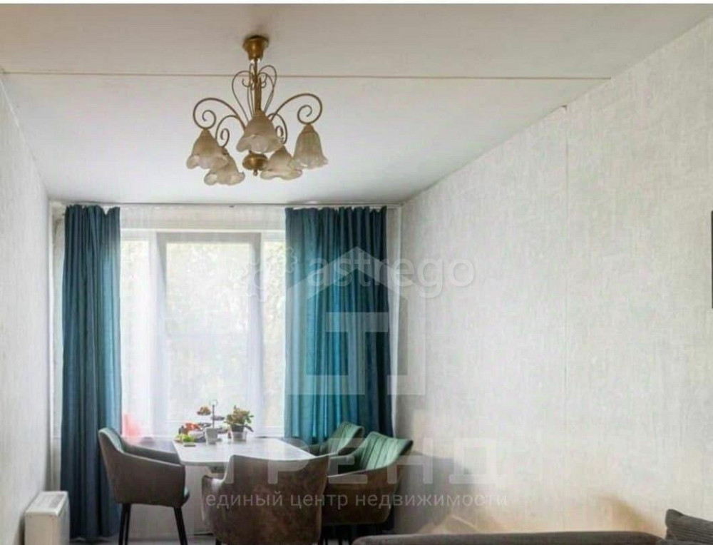 4-комн. квартира, 48 м2, 4/5 эт. Санкт-Петербург - изображение 1