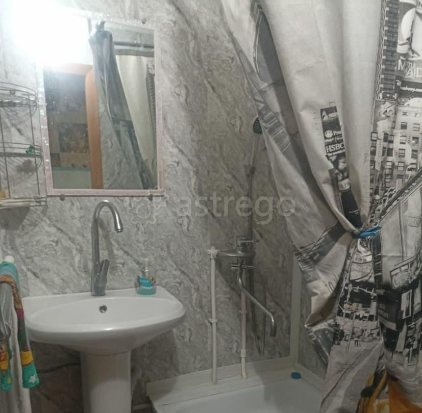 Комната, 12 м2, 3/6 эт. Красноярск - изображение 1