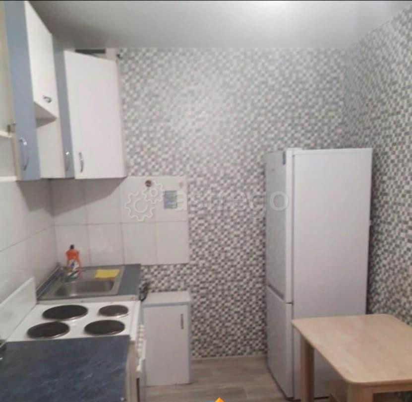 Комната, 17.5 м2, 3/5 эт. Барнаул - изображение 2