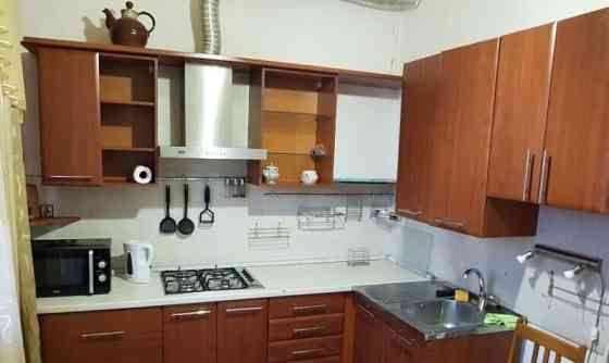2-комн. квартира, 56 м2, 3/8 эт. Москва