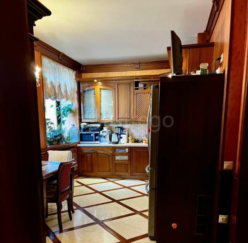 Коттедж, 1200 м2, 38 соток, 3 эт. Красноярск - изображение 3