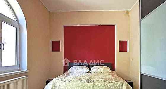 Дом, 250 м2, 6.4 сотки, 3 эт. Красногорск