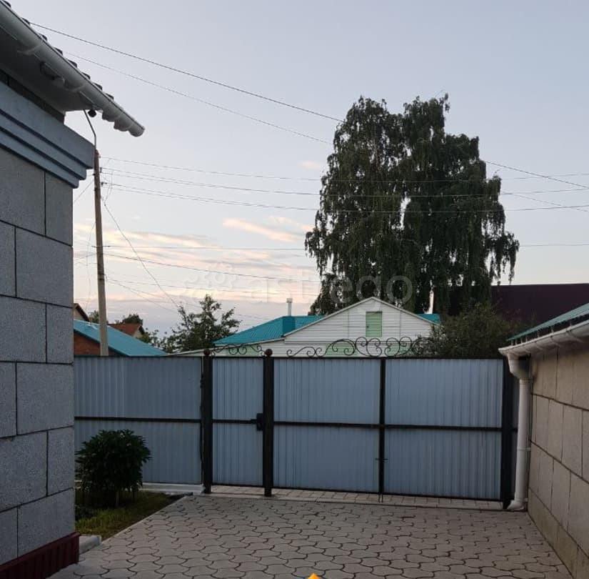 Коттедж, 114 м2, 7 соток, 2 эт. Мелеуз - изображение 2