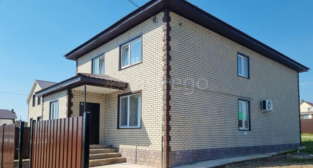 Дом, 240 м2, 9 соток, 2 эт. Мелеуз - изображение 1