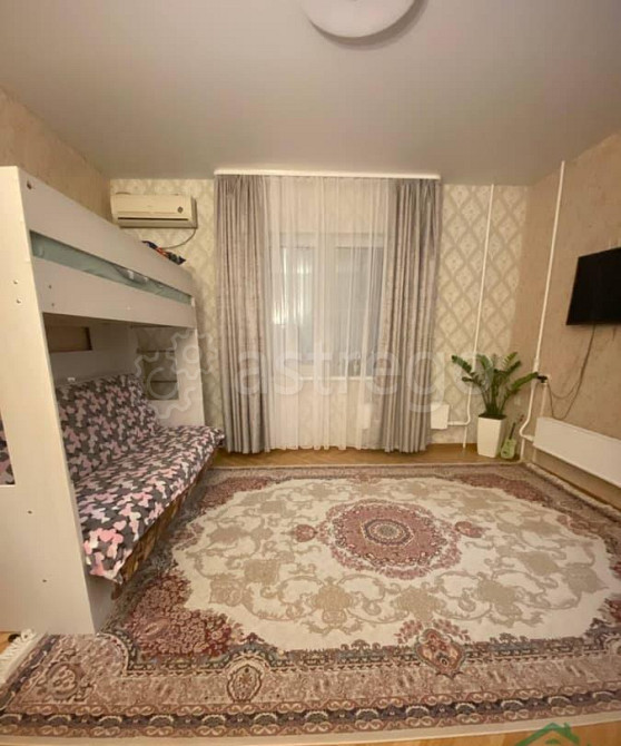 1-комн. квартира, 38 м2, 4/9 эт. Астрахань - изображение 1