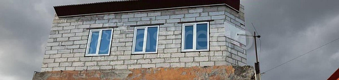 Коттедж, 350 м2, 8 соток, 2 эт. Новоалтайск - изображение 2