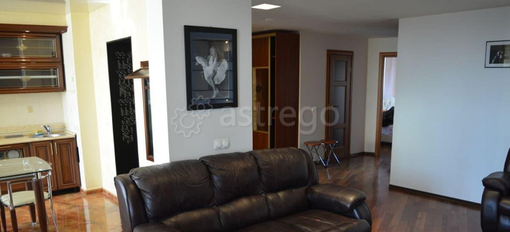 3-комн. квартира, 100 м2, 8/9 эт. Астрахань - изображение 1