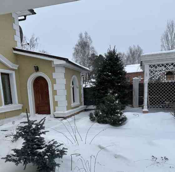 Коттедж, 600 м2, 18.5 сотки, 3 эт. Красноярск