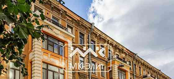 4-комн. квартира, 160.6 м2, 3/5 эт. Санкт-Петербург