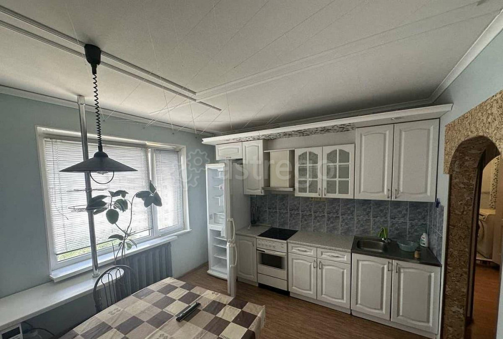 3-комн. квартира, 65 м2, 9/10 эт. Старый Оскол - изображение 2