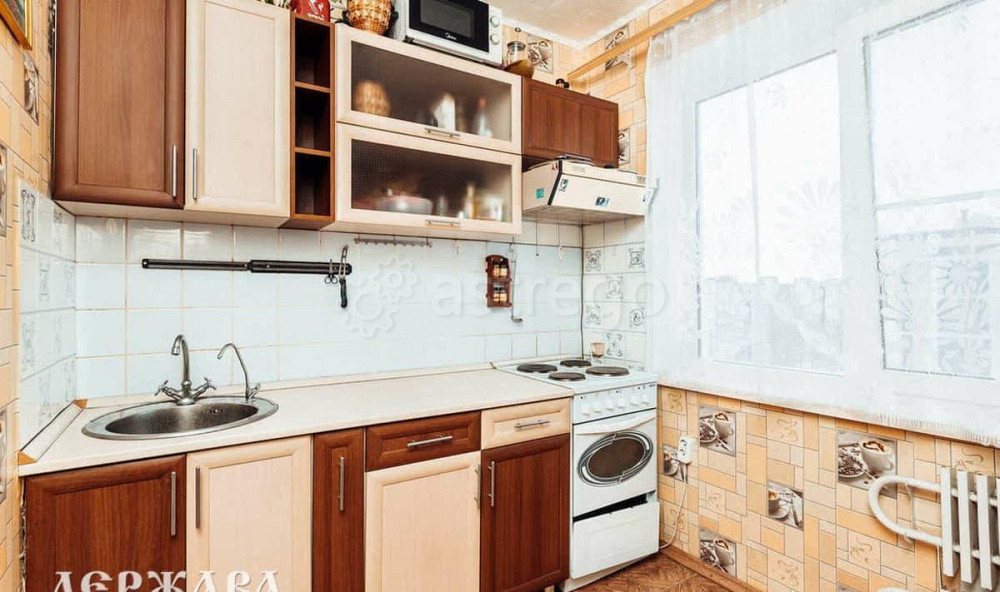 2-комн. квартира, 47 м2, 8/9 эт. Старый Оскол - изображение 2