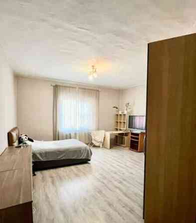 1-комн. квартира, 40 м2, 2/4 эт. Москва