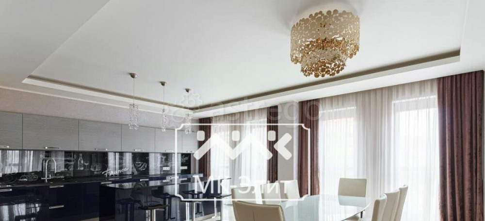 4-комн. квартира, 217 м2, 4/10 эт. Санкт-Петербург - изображение 1