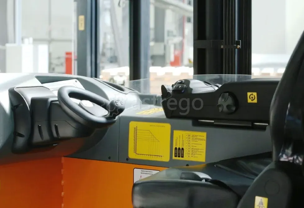 Ричтрак электрический РТ1700 - 10, 8 м Москва - изображение 2