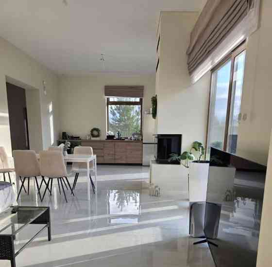 Коттедж, 200 м2, 10 соток, 2 эт. Апрелевка