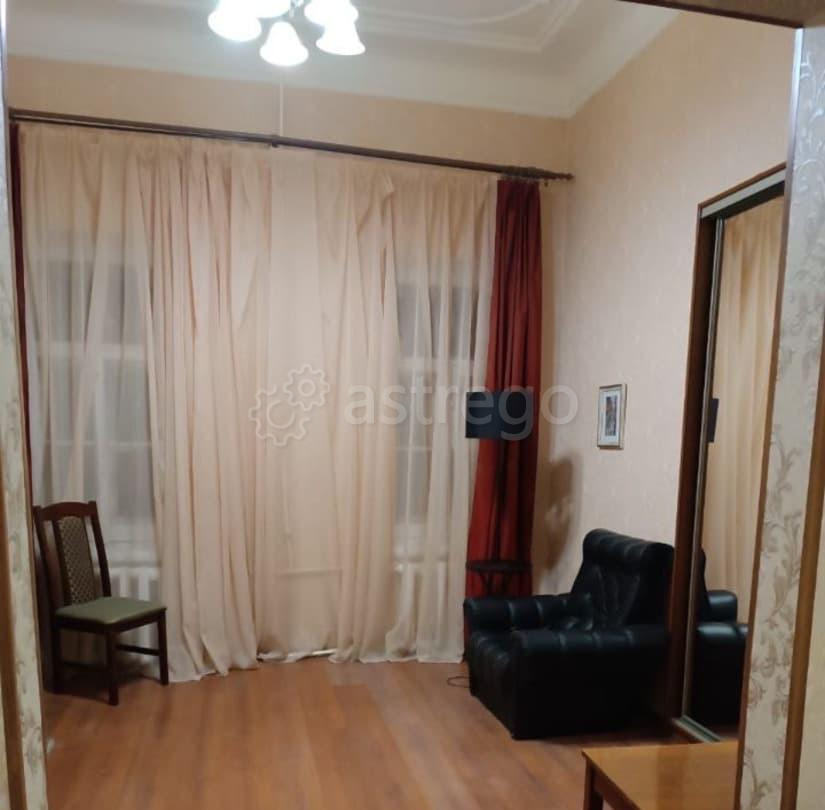Комната, 90 м2, 2/5 эт. Санкт-Петербург - изображение 2