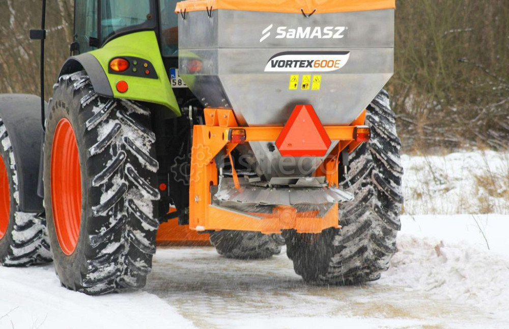 Разбрасыватели песка и соли VORTEX Санкт-Петербург - изображение 1