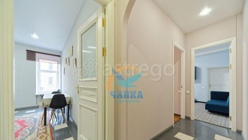 2-комн. квартира, 76 м2, 4/5 эт. Санкт-Петербург - изображение 8