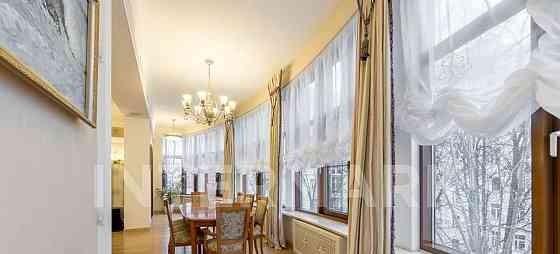 4-комн. квартира, 166 м2, 4/6 эт. Москва