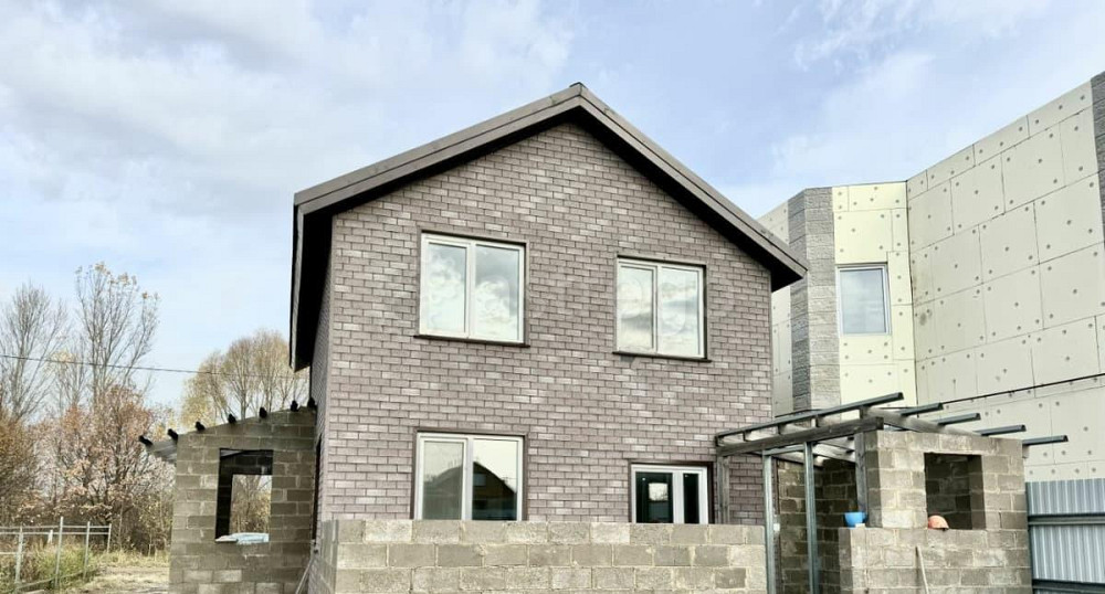 Коттедж, 103 м2, 6 соток, 2 эт. Кармаскалы - изображение 2