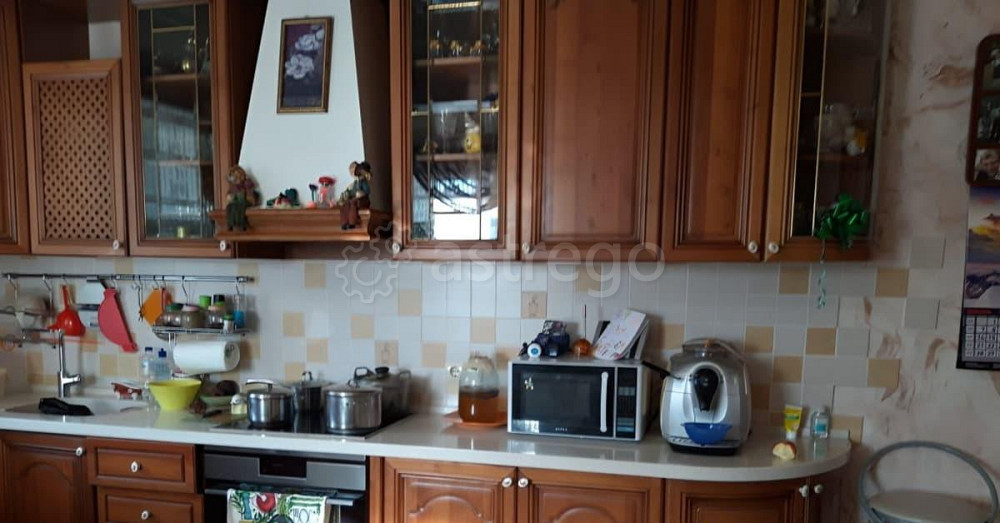 Коттедж, 220 м2, 12 соток, 3 эт. Белогорск - изображение 1