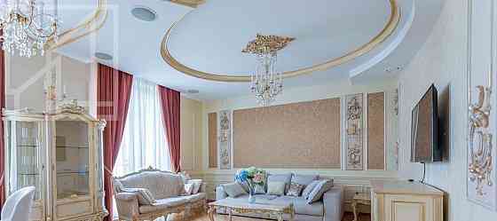 3-комн. квартира, 124 м2, 2/7 эт. Москва