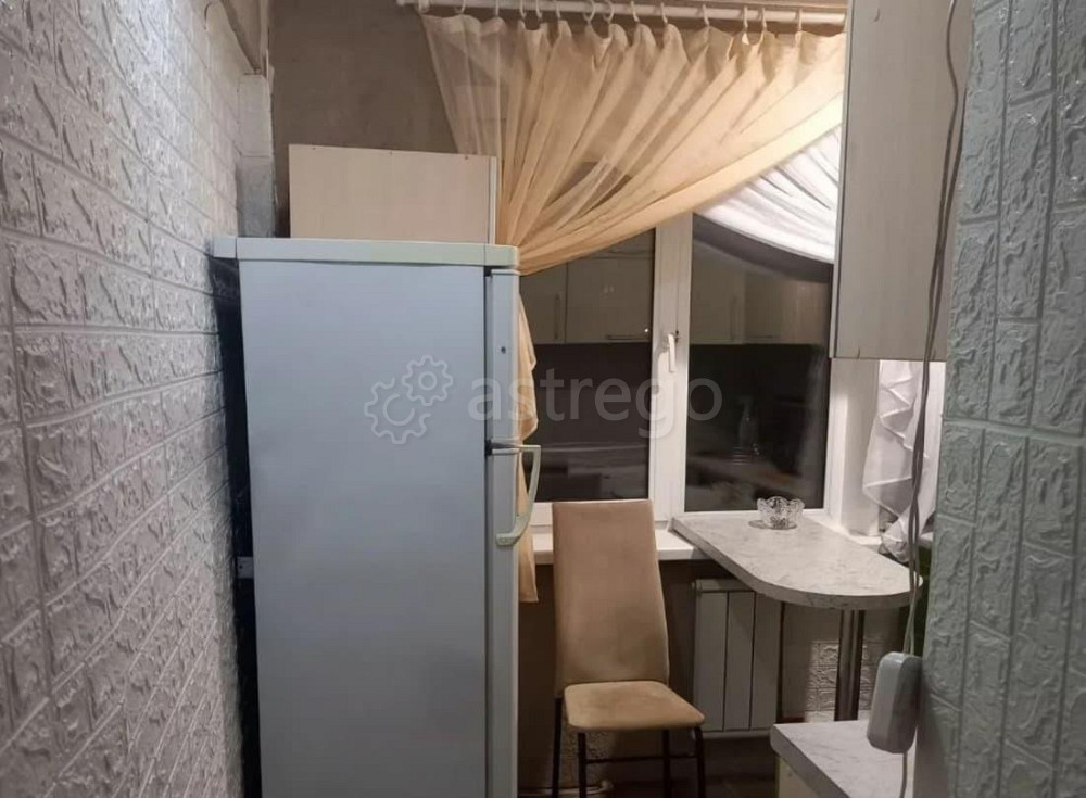 2-комн. квартира, 45 м2, 4/5 эт. Красноярск - изображение 2