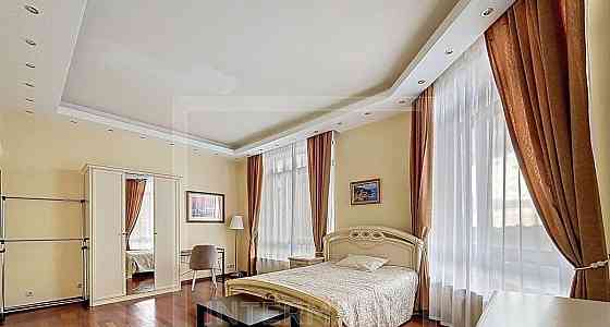 2-комн. квартира, 75 м2, 19/22 эт. Москва