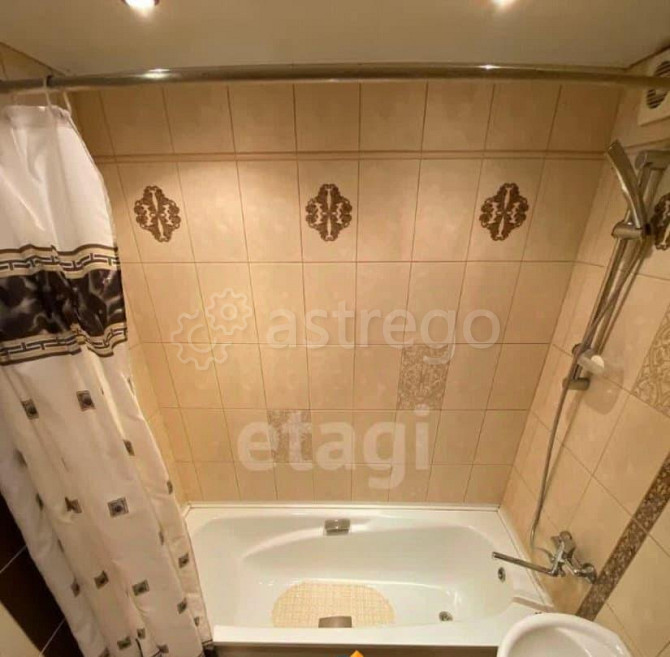 3-комн. квартира, 69.8 м2, 2/5 эт. Бийск - изображение 5
