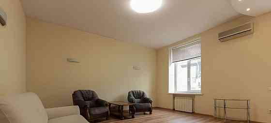 3-комн. квартира, 92 м2, 5/5 эт. Санкт-Петербург