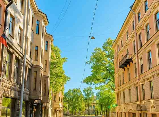 5-комн. квартира, 103 м2, 4/9 эт. Санкт-Петербург