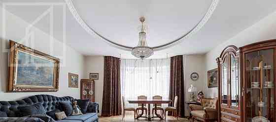 4-комн. квартира, 180 м2, 12/17 эт. Москва